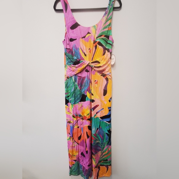 SOMA Cross Back Strap Bra Dress - Picture 11 of 12